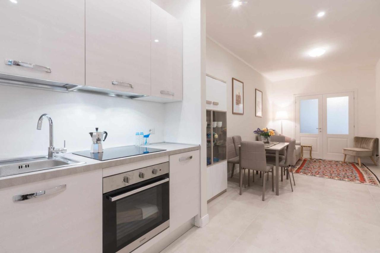 Ghibellina With 2 Bedrooms * Florencia